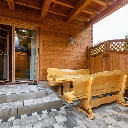 Vintage Chalet With Sauna And Jacuzzi In *