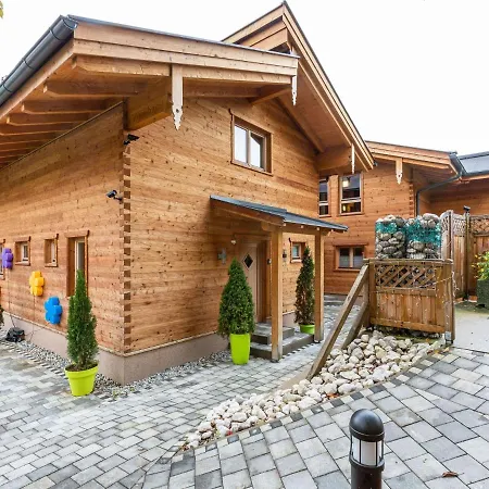 Vintage Chalet With Sauna And Jacuzzi In * 卡普伦